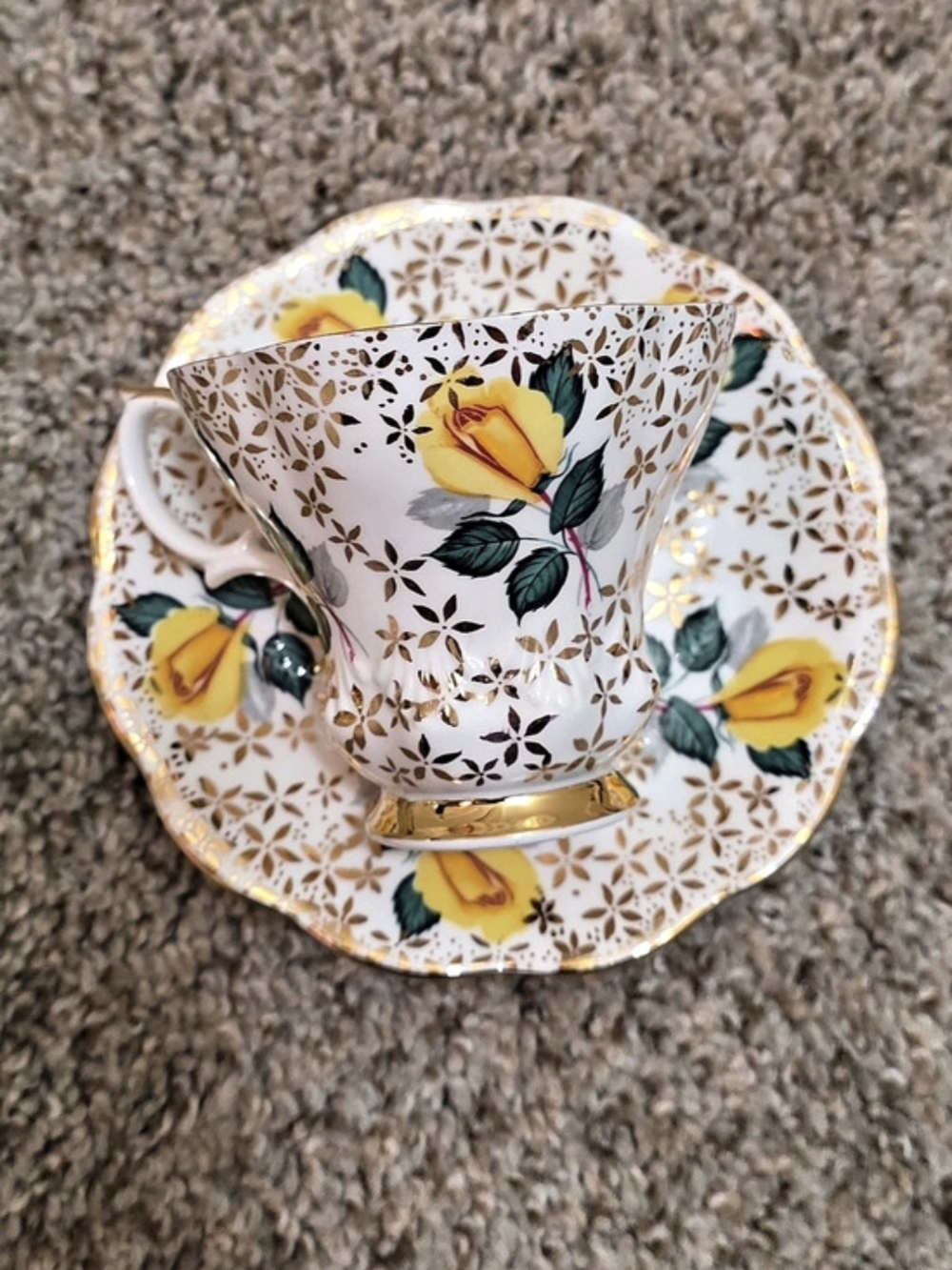 Royal Albert Tea Yellow Rose Teacup and Saucer Set Floral Bone China